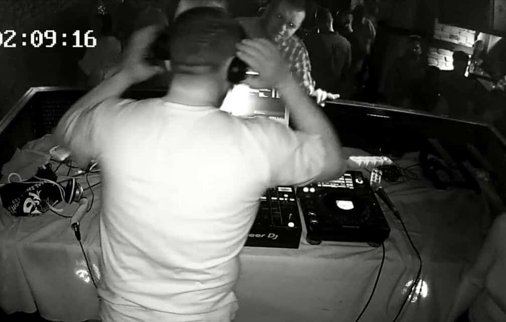 Pobił DJ’a w klubie na olsztyńskiej starówce [FOTO]