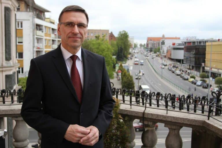 Prezydent obiecuje: będzie baza żeglarska nad Krzywym