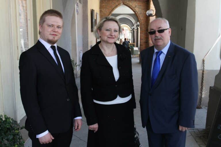 Jarosław Gowin przedstawił w Olsztynie kandydat&oacute;w do PE