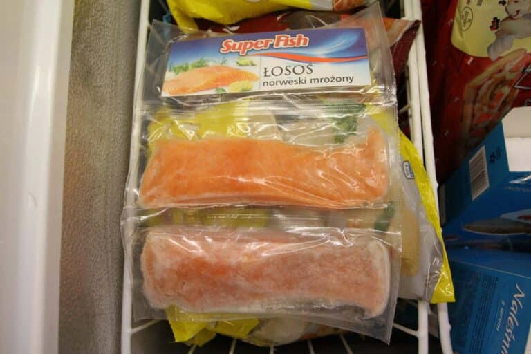 Kradł w sklepie łososia. Przeliczył się o 76 groszy