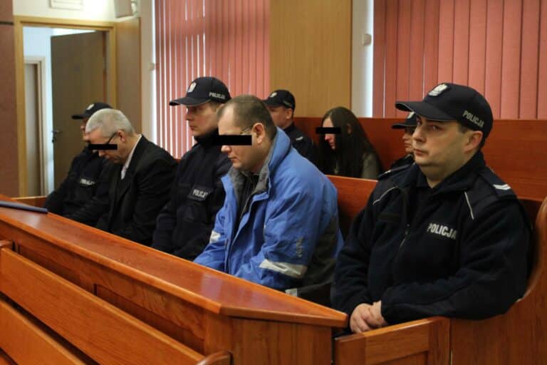 Grozi im dożywocie. Ruszył proces w sprawie zab&oacute;jstwa Piotra G.