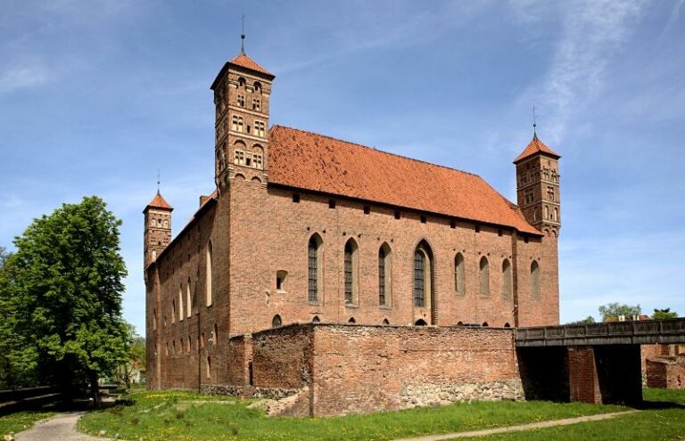 Muzeum Warmii i Mazur chce uznania trzech zamków za Pomnik Historii