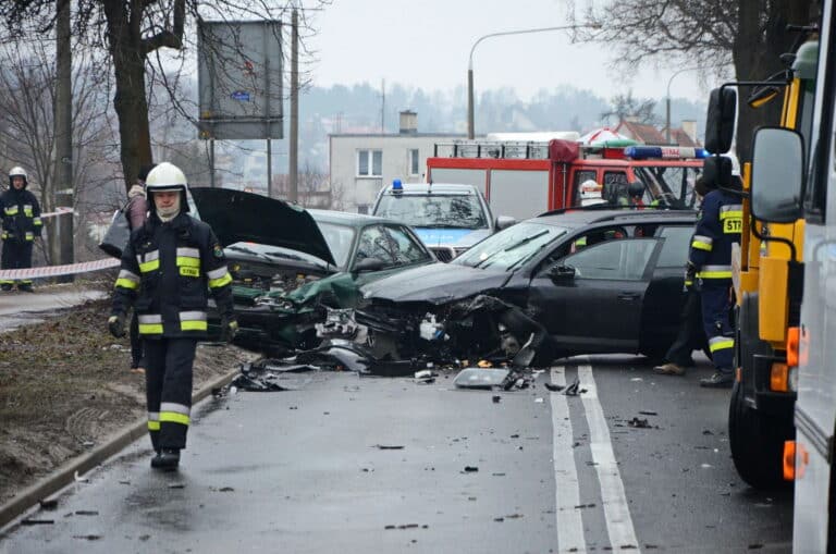 Skoda skasowała dwa ople [WIDEO][GALERIA]