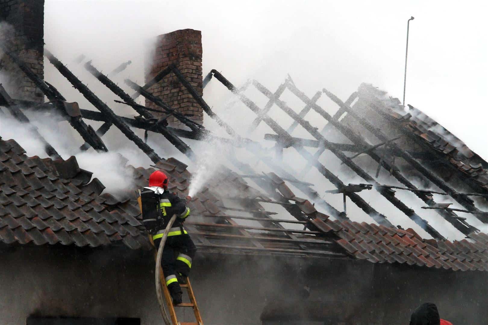 Podpalił stodołę, żeby sprowokować strażaków podpalenie Braniewo, Olsztyn, Wiadomości