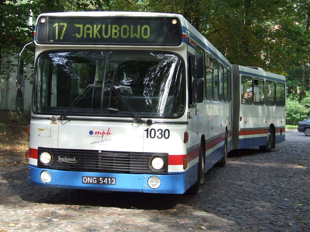 Internauta demaskuje MPK i nagrywa film, pokazujący "czystość" siedzeń w autobusach mpk Olsztyn, Wiadomości, zShowcase