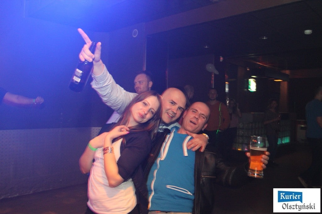 AES_0145