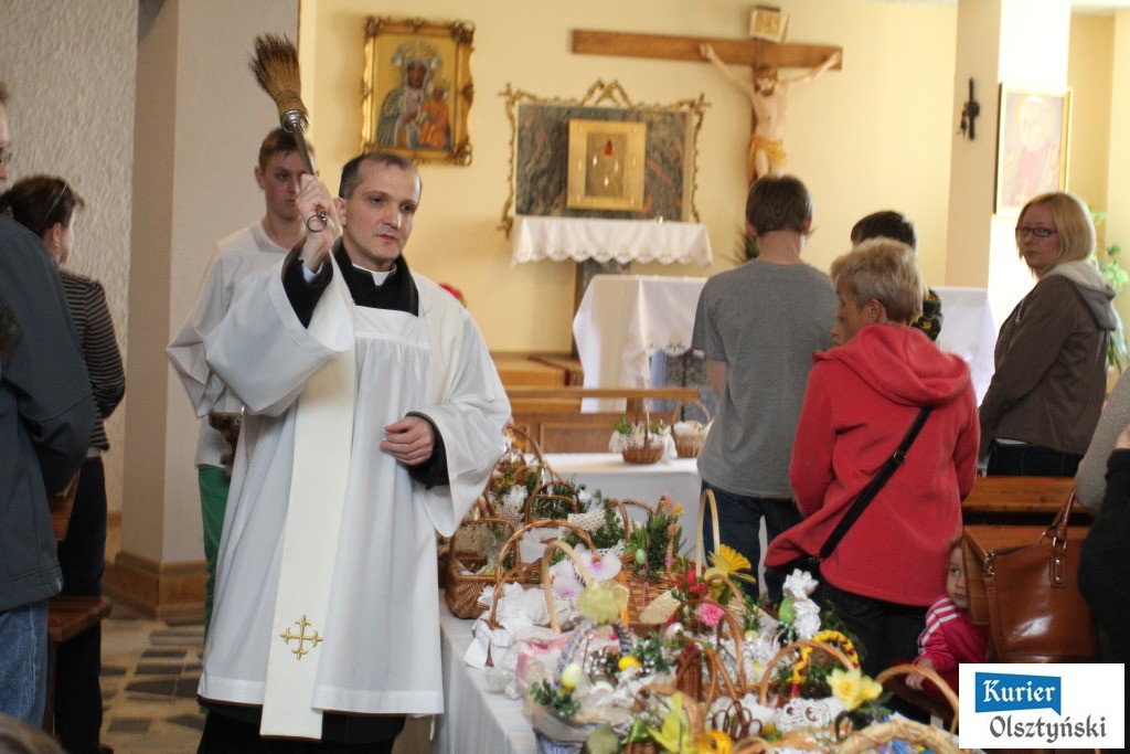 SWIECENIE POKARMOW