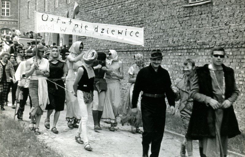 1962-4