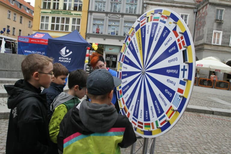 Dzień Europy i Dzień Otwarty Funduszy Europejskich w Olsztynie