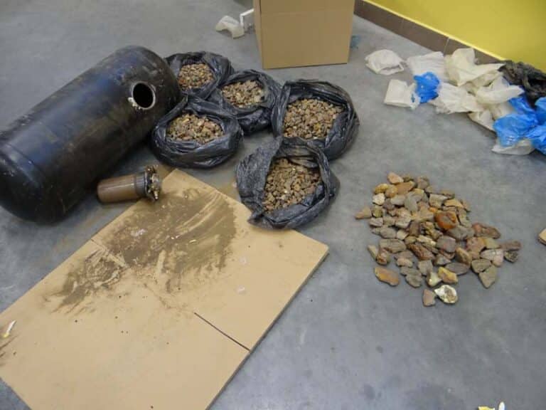 Przemycali bursztyn w instalacji LPG