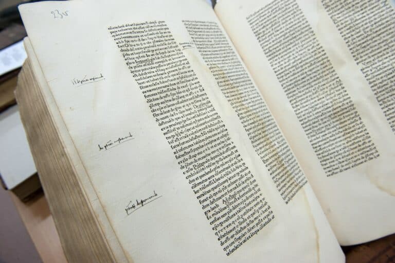 Wiemy, kt&oacute;re książki czytał Kopernik. Zostawił swoje ślady