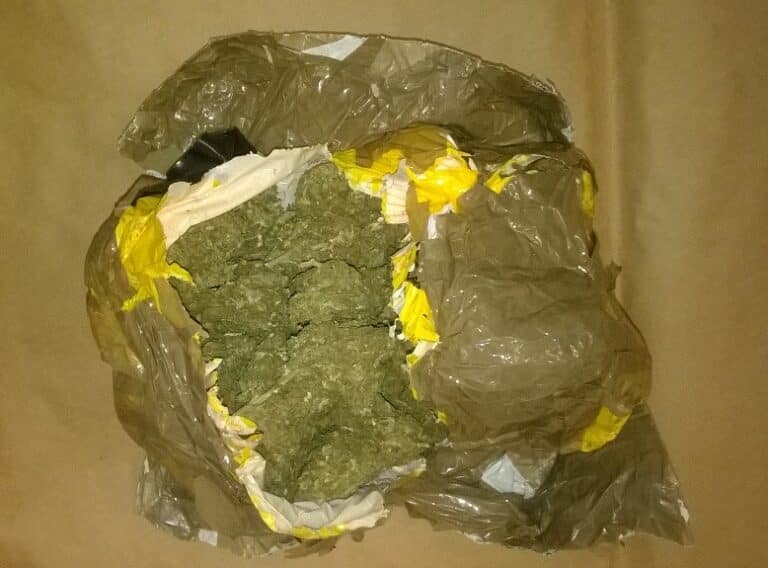 Policjanci z CBŚ przejęli 4 kilogramy marihuany