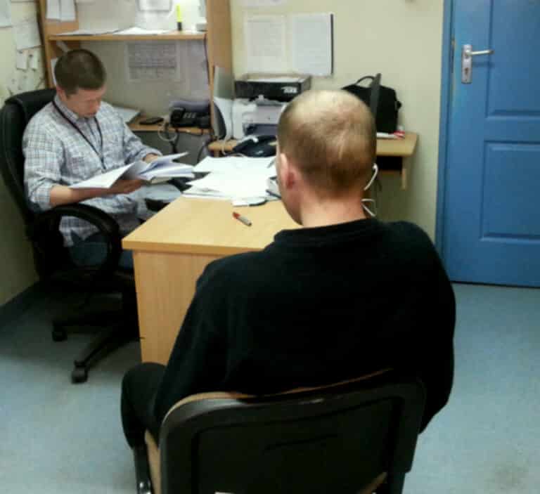 Pobili go, ukradli 2 zł i zepsuty zegarek