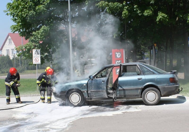 Jechali palącym się samochodem pożar Węgorzewo, Wiadomości