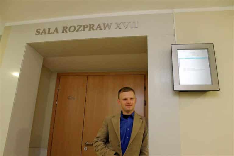 Kto próbuje uciszyć właścicieli pubów na starówce?