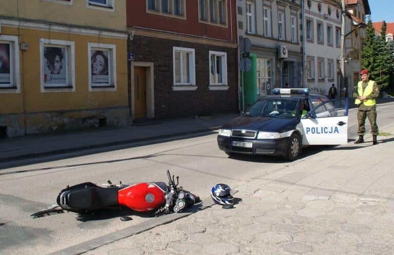 Nie wyhamował i potrącił 17-latka na skuterze