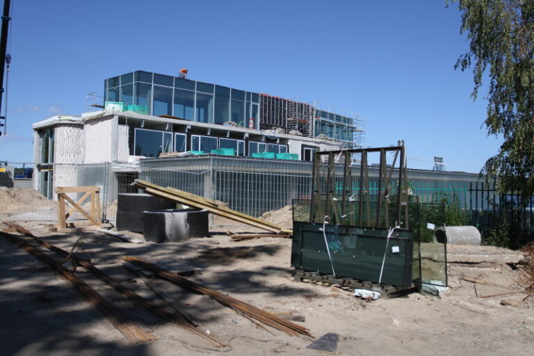 Plaża miejska z prawdziwego zdarzenia. Trwają prace nad jez. Ukiel