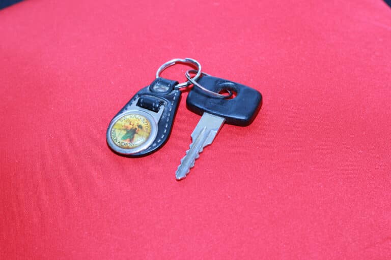 Pięknym za nadobne. Odstawiła mu samoch&oacute;d, a on doni&oacute;sł policji z Olsztyna