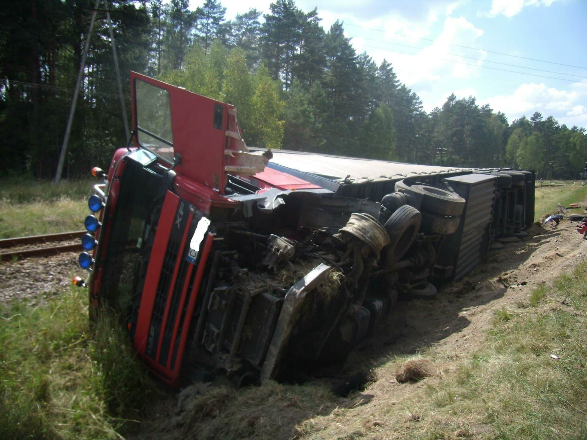 Tragiczny wypadek na trasie Pisz - Ruciane Nida wypadek drogowy Wiadomości, zemptypost, zPAP