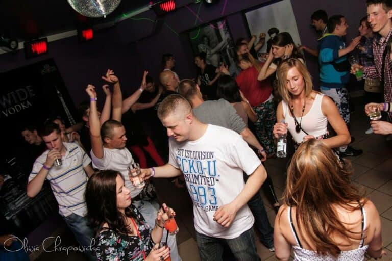 Popularny klub na star&oacute;wce zamkniety