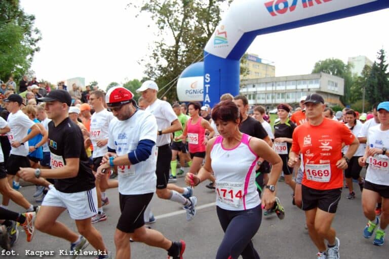 Zmiana startu P&oacute;łmaratonu Jakubowego