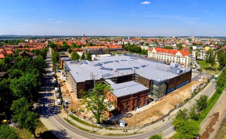 Ełk przyciąga inwestorów dzięki obecności w strefie ekonomiczne.