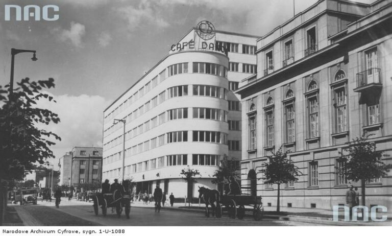 ZUS obchodzi 80. urodziny i chce pokazać, jak się rozwija