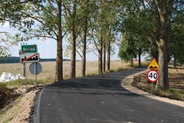 Objazd przez Bartąg przejezdny, ale jeszcze nie skończony