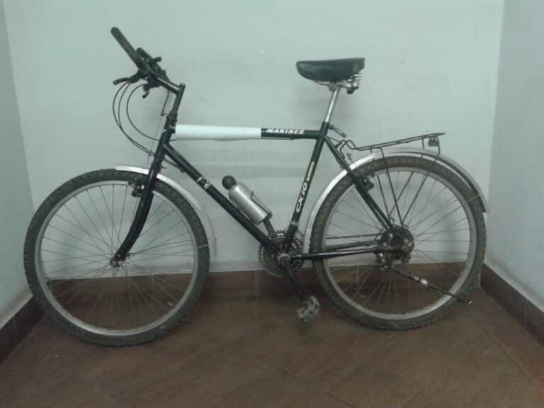 Przewr&oacute;cił się jadąc na rowerze, a policjantom powiedział, że potrącił go samoch&oacute;d. ITS zn&oacute;w się przydał