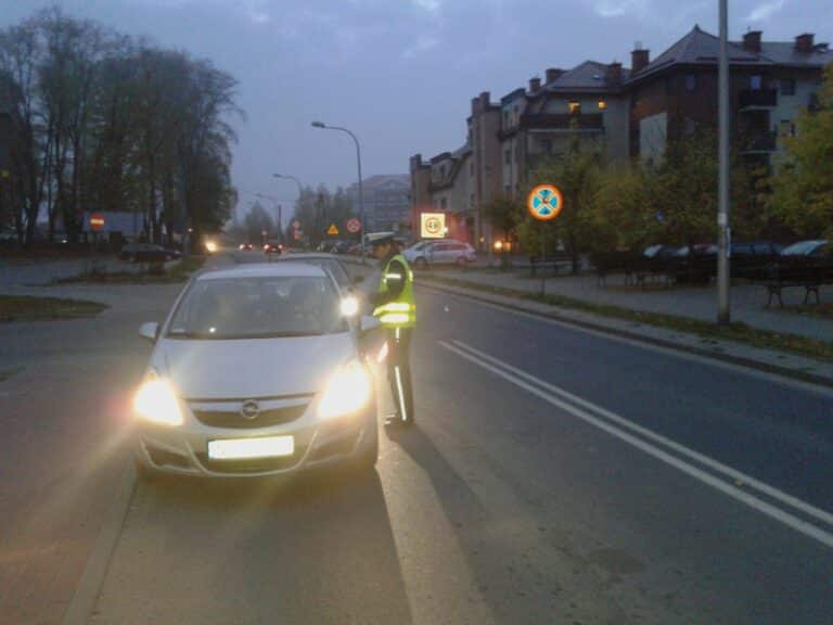 Sobota na podw&oacute;jnym gazie &ndash; zatrzymani nietrzeźwi kierowcy