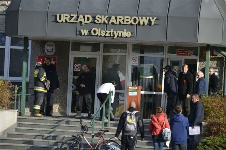 Ebola w urzędach? Kolejny głupi alarm bombowy