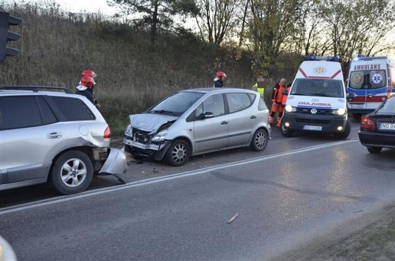Kolizje, potrącenia, zderzenia – pogoda nie rozpieszcza kierowców