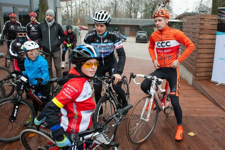 Mistrzowie kolarstwa na wspólnym treningu z olsztyńskimi zawodnikami