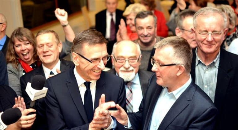 Wybory prezydenckie w Olsztynie. Piotr Grzymowicz wygrał II turę. Zobacz wyniki