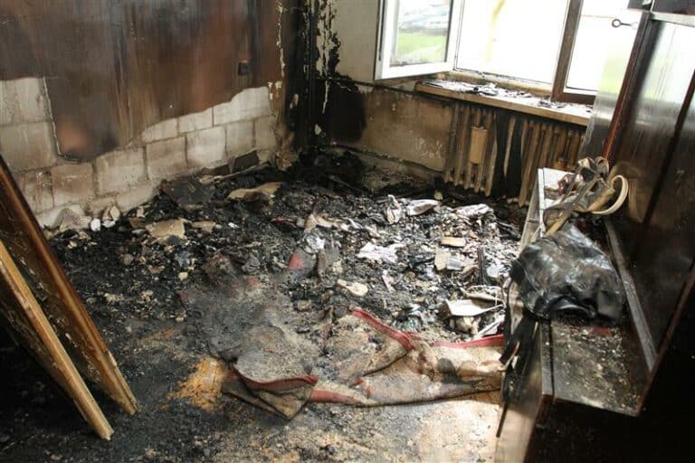 Pożar domku letniskowego przy ul. Wiosennej. Nie znamy wciąż tożsamości ofiary