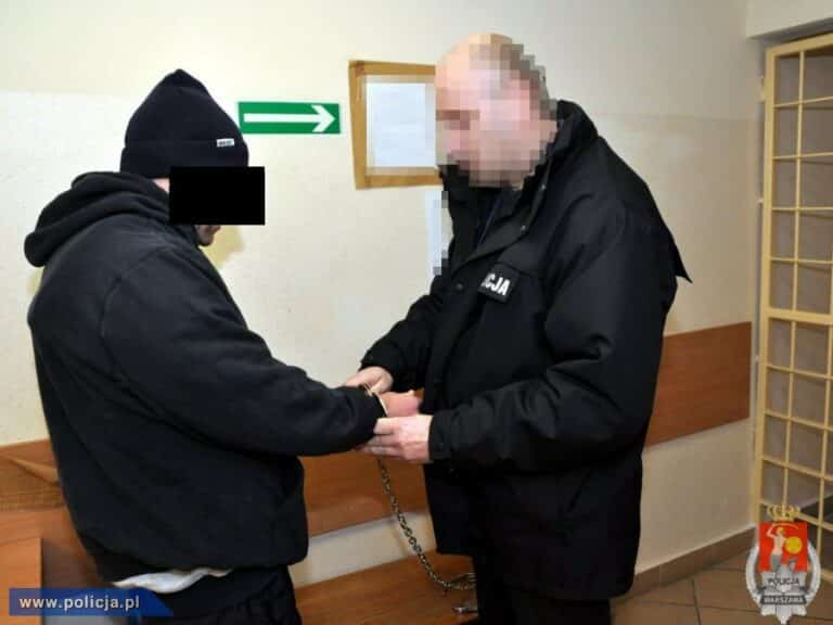 Rozbój z młotkiem w ręku. Zatrzymany 18-latek