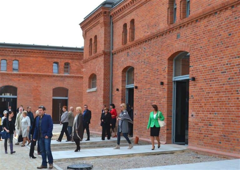 Modne lofty w Olsztynie &ndash; Koszary Artylerii wabią inwestor&oacute;w