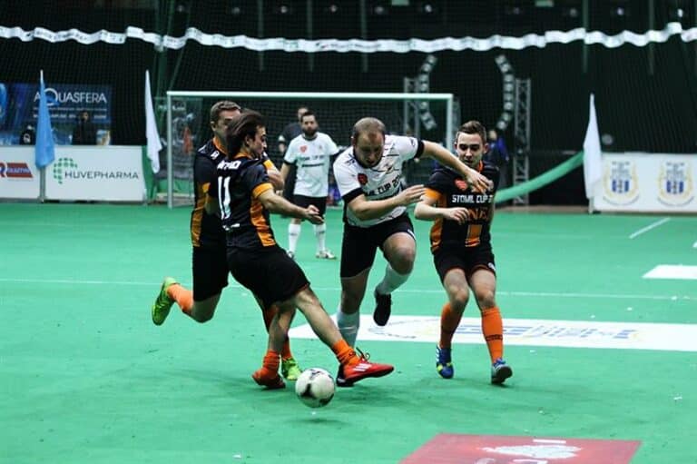 Gwiazdy piłki nożnej zagrają w Olsztynie