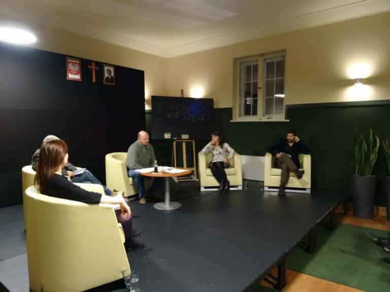 Dostojewski na Manhattanie. Lekcja trzecia &bdquo;Wieczor&oacute;wki Filozoficznej&rdquo;