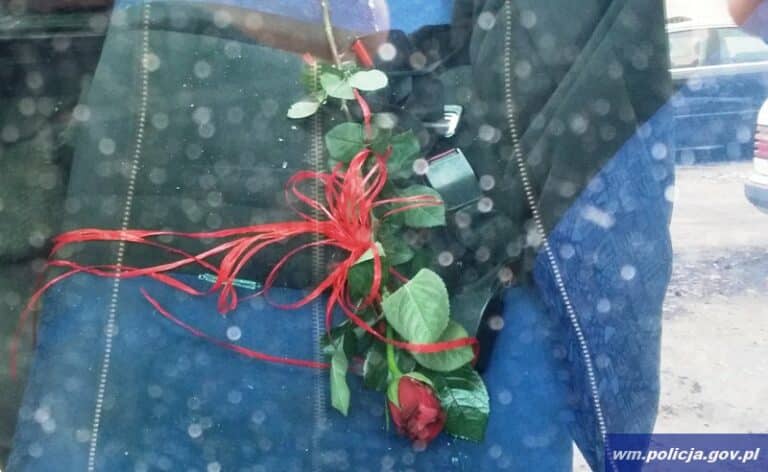 Drogowy romantyk – uciekał policji, bo jechał do swojej sympatii