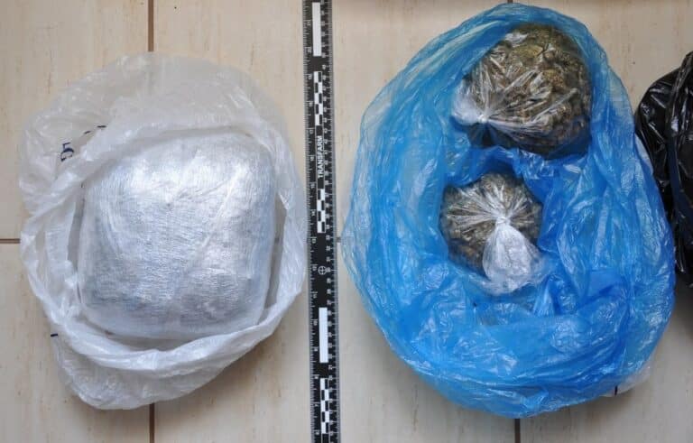 CBŚ zatrzymało podejrzanych o handel narkotykami