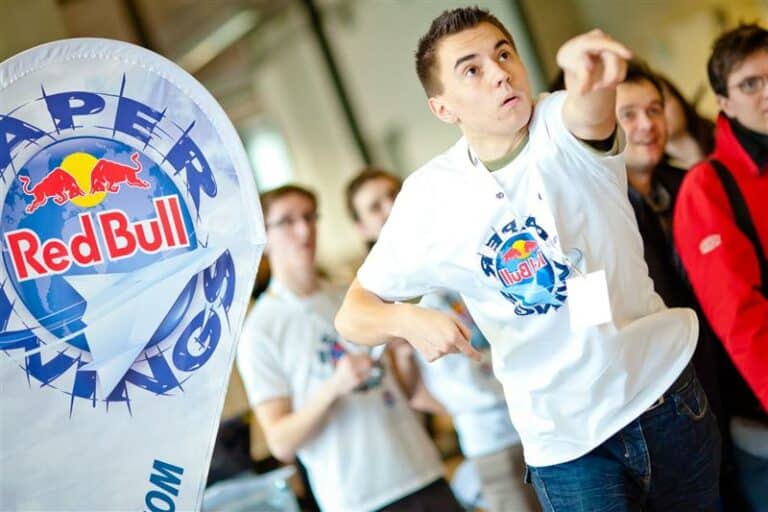 Olsztyńskie eliminacje do Red Bull Paper Wings