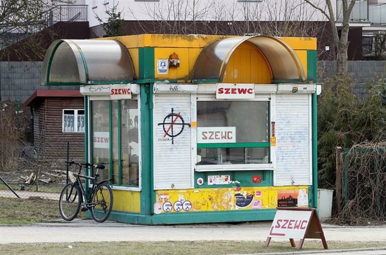 Do kiosku nie po gazetę, ale po… buty