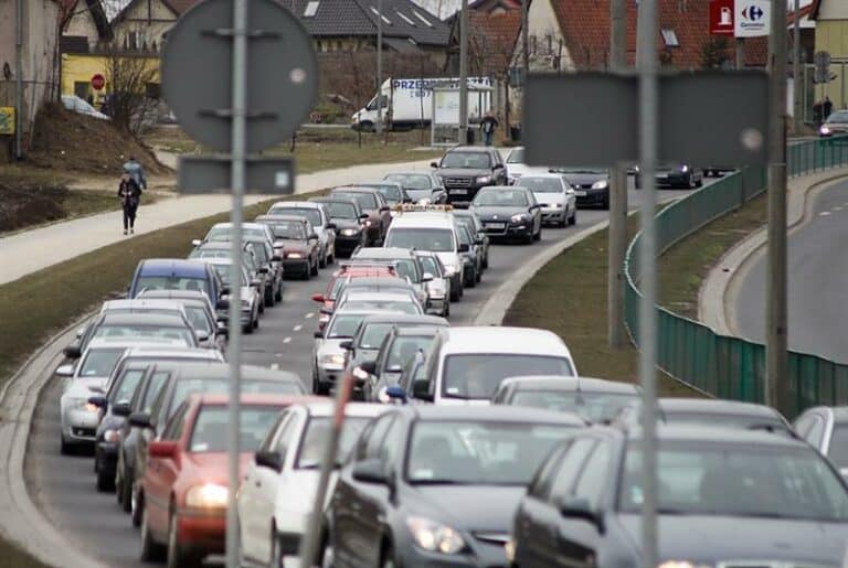 Na ul. Tuwima ogromne korki