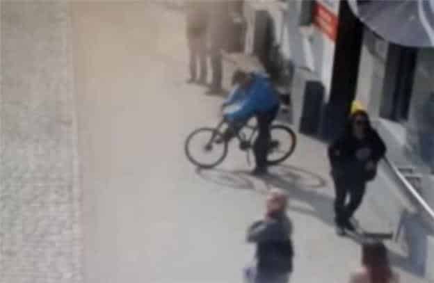 Jeździł po lombardach skradzionym rowerem - chciał się pozbyć dowodu Na sygnale Olsztyn, Wideo