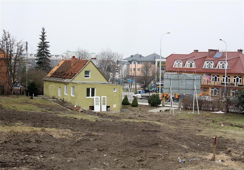 dyskont jaroty zielony domek