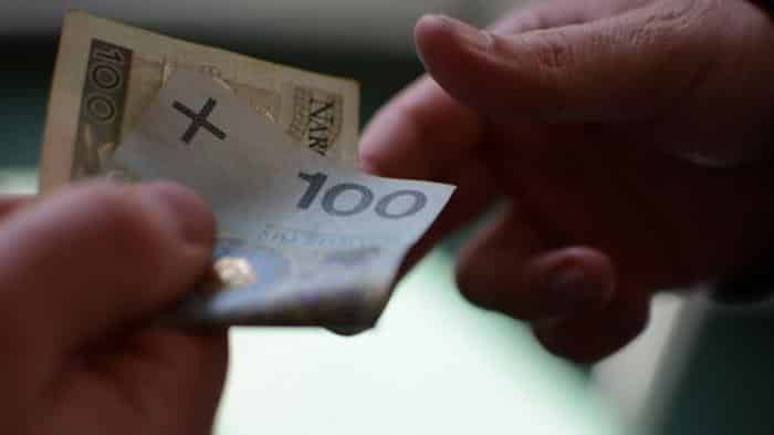 Ponad 90 tys. osób w województwie potrzebuje motywacji do wyjścia z długów
