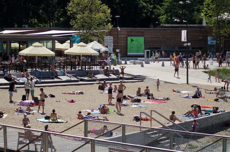 Inwestycja nad Krzywym zn&oacute;w wyr&oacute;żniona