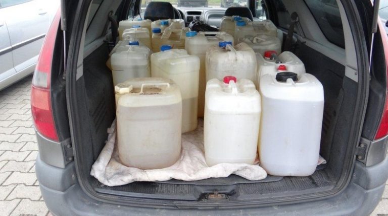 Wybuchowy samochód – autem przewoził kilkaset litrów benzyny