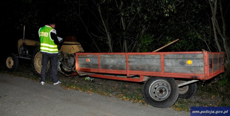 Chłopiec spadł z przyczepy &ndash; w stanie ciężkim trafił do szpitala